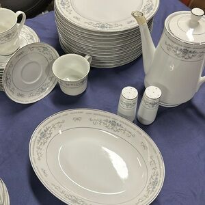 WADE FINE CHINA Elegant Floral DIANE COMPLETE set!